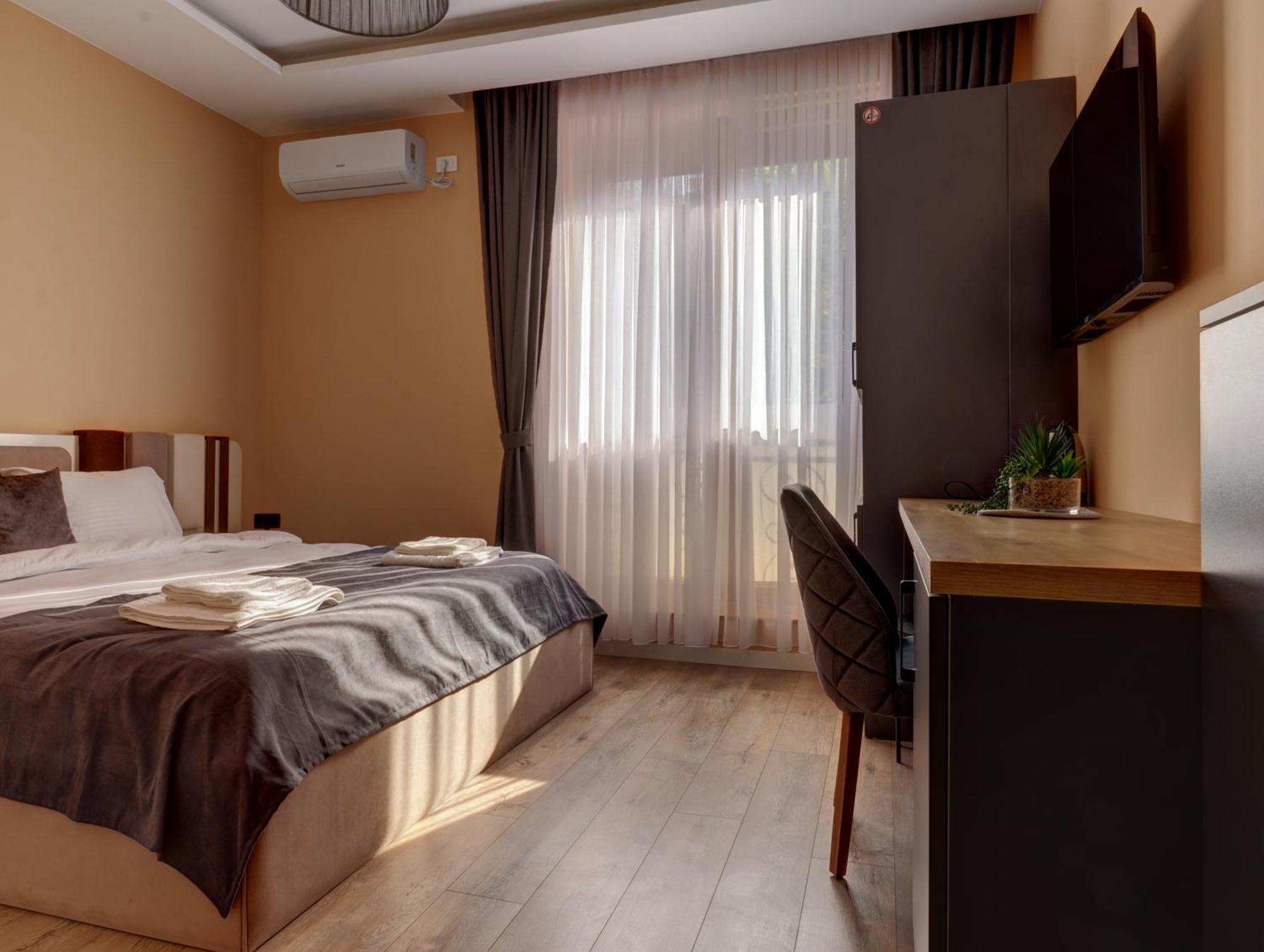 Midtown Prishtina Stays - Central Location Priştine Dış mekan fotoğraf